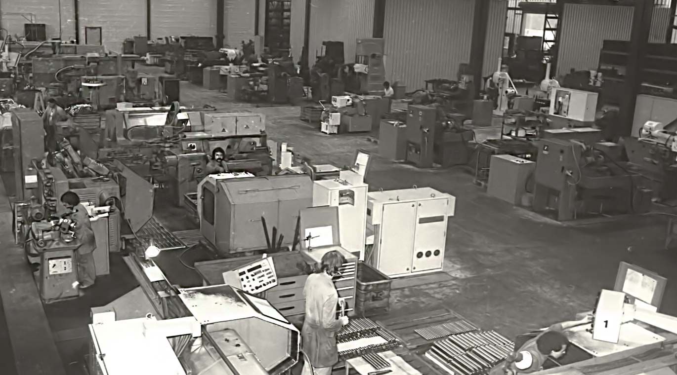 Alter Maschinenpark aus den siebziger Jahren von Magnetbau Schramme